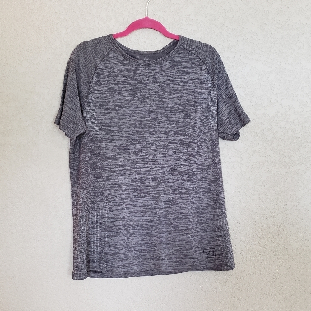 Gymshark shirt sleeve tee XL